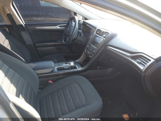 Ford Fusion Hybrid Se 2019 3FA6P0LU5KR263145 Image 5