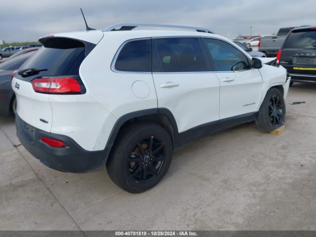 1C4PJLLB9JD538071 Jeep Cherokee Latitude Plus Fwd