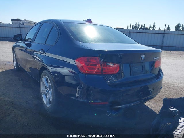 BMW 328I 2015 WBA3C1C55FK120811 Image 3