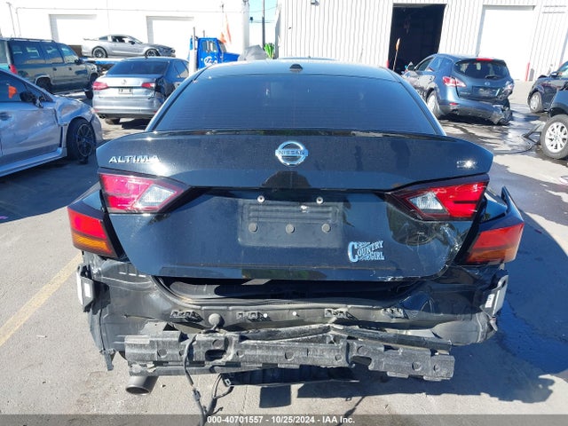1N4BL4CVXMN413072 Nissan Altima Sr Fwd