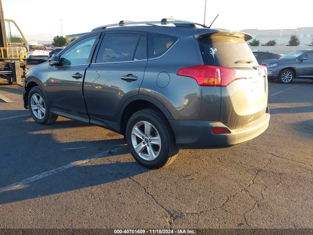 Toyota Rav4 Xle 2015 2T3RFREV2FW259236 Image 3