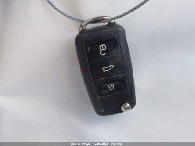 3VWL17AJXEM439329 Volkswagen Jetta 1.8t Sel