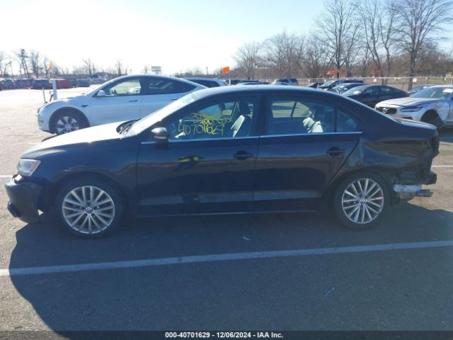 3VWL17AJXEM439329 Volkswagen Jetta 1.8t Sel