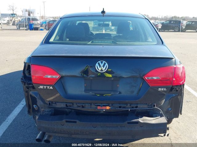 3VWL17AJXEM439329 Volkswagen Jetta 1.8t Sel