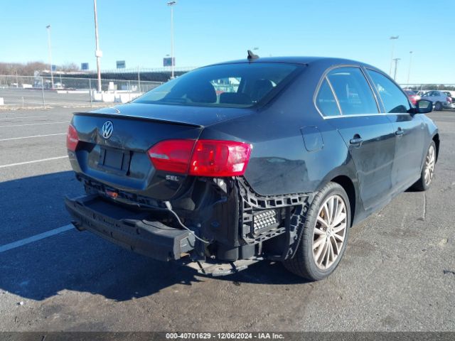 3VWL17AJXEM439329 Volkswagen Jetta 1.8t Sel