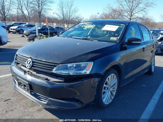 3VWL17AJXEM439329 Volkswagen Jetta 1.8t Sel