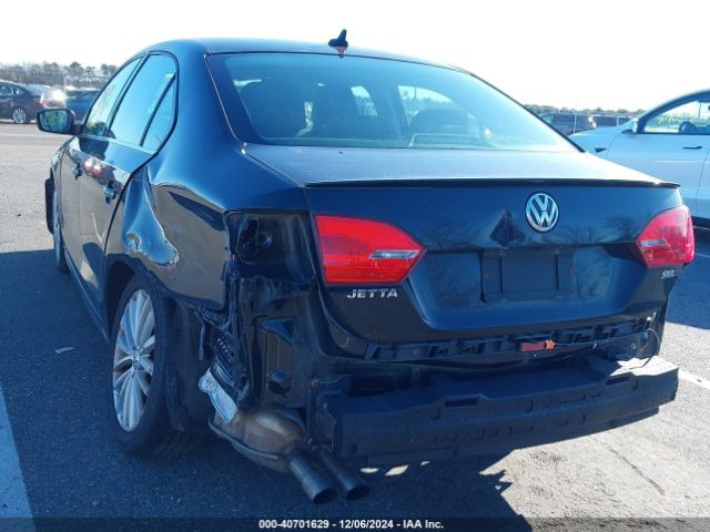 3VWL17AJXEM439329 Volkswagen Jetta 1.8t Sel