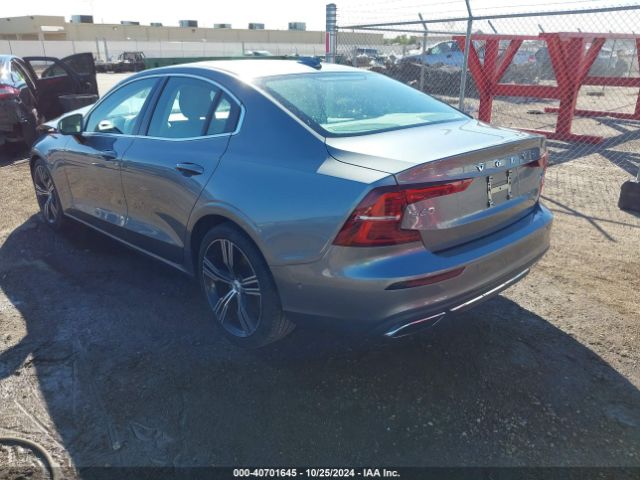 7JRA22TL3KG007195 Volvo S60 T6 Inscription