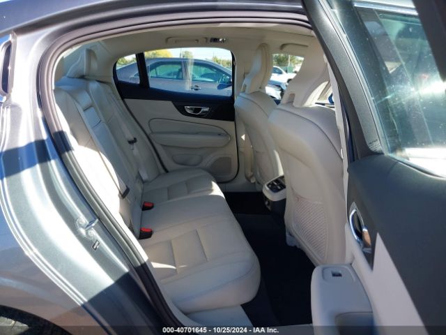 7JRA22TL3KG007195 Volvo S60 T6 Inscription