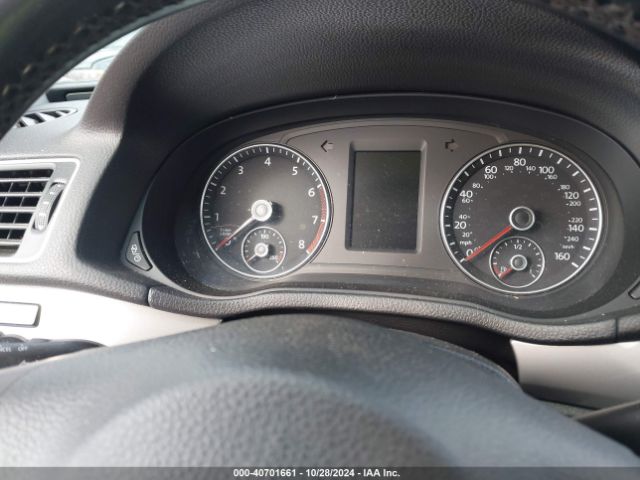 1VWAT7A35FC088139 Volkswagen Passat 1.8t Limited Edition