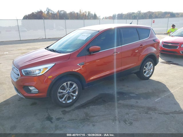 Ford ESCAPE SE 2019 1FMCU0GD3KUC51872 Image 2