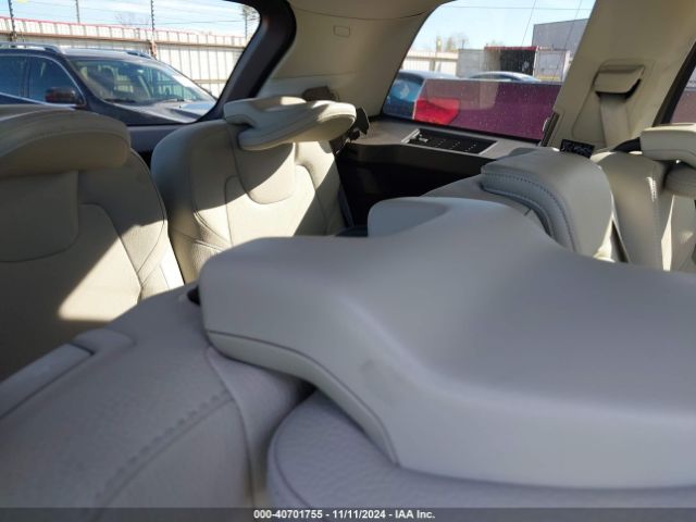 YV4102CK8M1738283 Volvo Xc90 T5 Momentum 7 Passenger