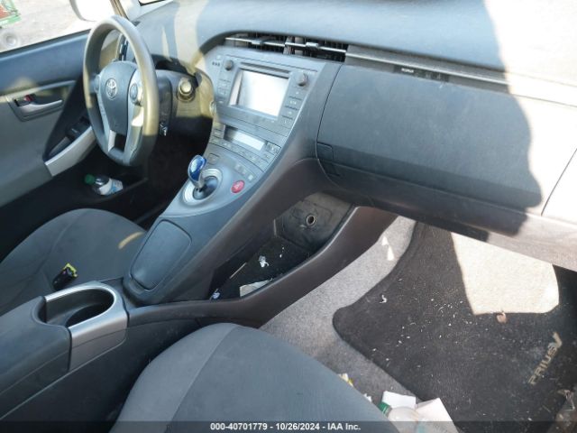 JTDKN3DU2F1891825 Toyota Prius