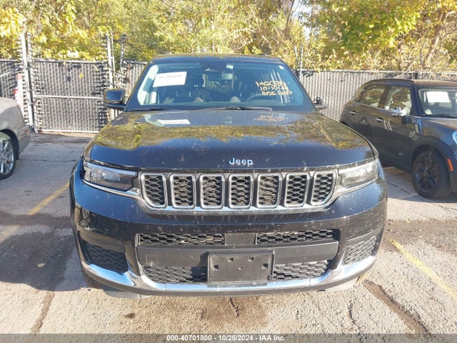 1C4RJKAG0P8894752 Jeep Grand Cherokee L Laredo 4x4