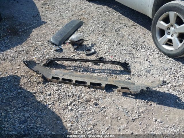 5TFCZ5AN2JX123785 Toyota Tacoma Sr5 V6