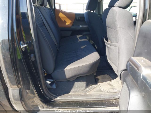 5TFCZ5AN2JX123785 Toyota Tacoma Sr5 V6