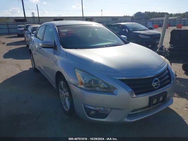 Nissan Altima 2.5 Sv 2015 1N4AL3AP4FC220117 Image 1