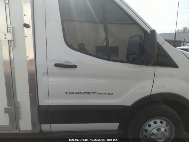 Продаж на аукціоні авто 2022 Ford Transit-350 Cutaway, vin: 1FDBF6P84NKA75894, номер лоту: 40701830