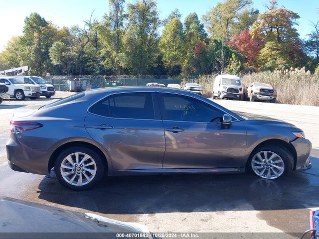 Toyota CAMRY LE 2023 4T1C11AK7PU778598 Image 13