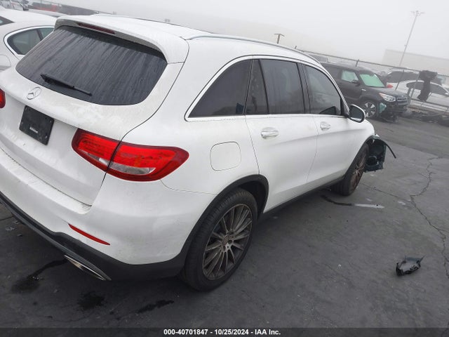 WDC0G4JB6GF009533 Mercedes-Benz GLC 300