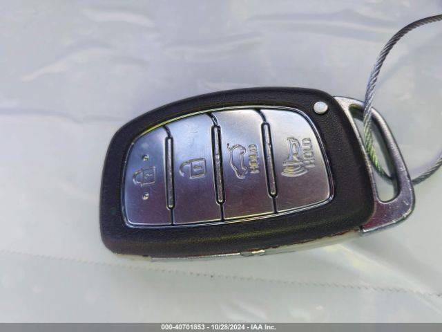 KM8J33A49HU541501 Hyundai Tucson Se Plus