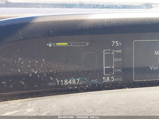 Toyota Prius Two Eco 2017 JTDKARFU1H3531061 Image 15