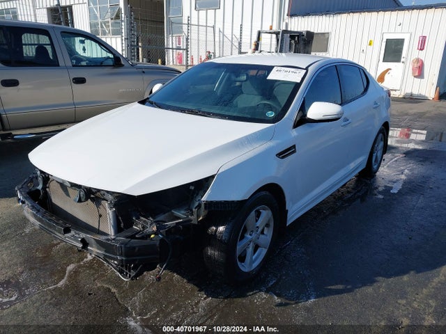KIA Optima Lx 2014 KNAGM4A79E5462134 Image 2