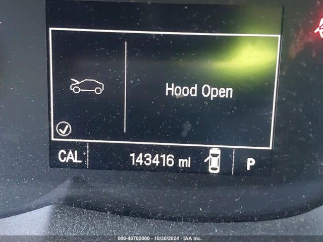 3GNCJNSBXJL317138 Chevrolet TRAX LS