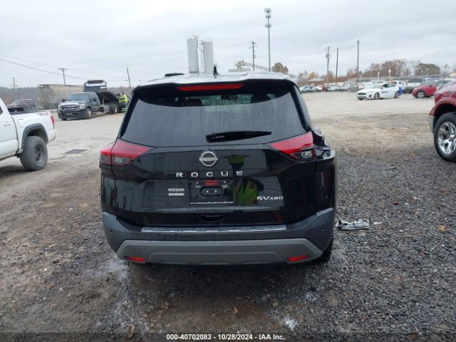 5N1BT3BBXNC689126 Nissan Rogue Sv Intelligent Awd