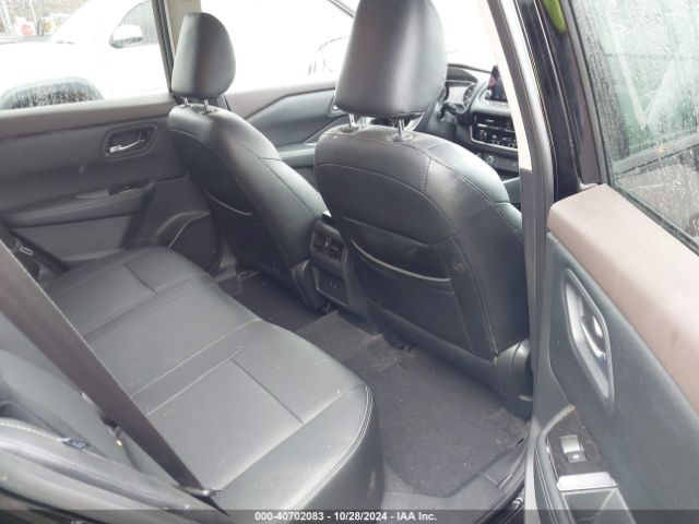 5N1BT3BBXNC689126 Nissan Rogue Sv Intelligent Awd