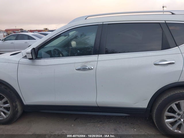 Nissan ROGUE SV 2017 KNMAT2MT1HP597271 Image 14