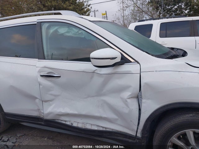 Nissan ROGUE SV 2017 KNMAT2MT1HP597271 Image 6