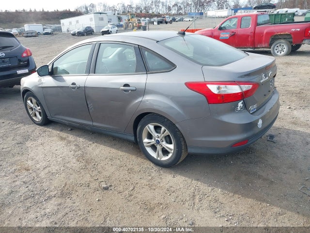 Ford FOCUS SE 2014 1FADP3F21EL180897 Image 3