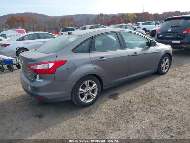 Ford FOCUS SE 2014 1FADP3F21EL180897 Image 4