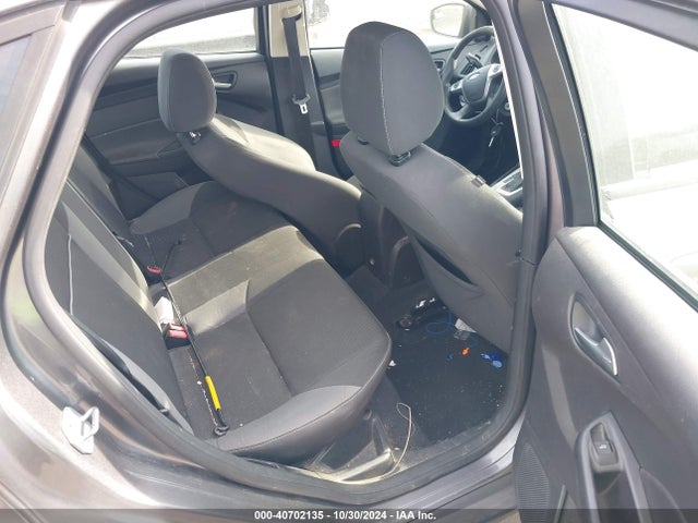 Ford FOCUS SE 2014 1FADP3F21EL180897 Image 8