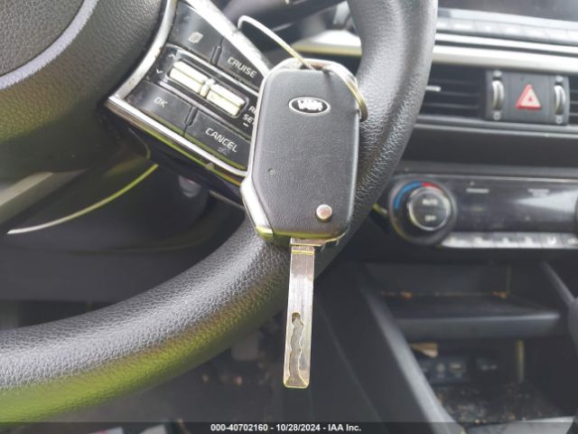 3KPF24AD2KE009919 KIA FORTE FE