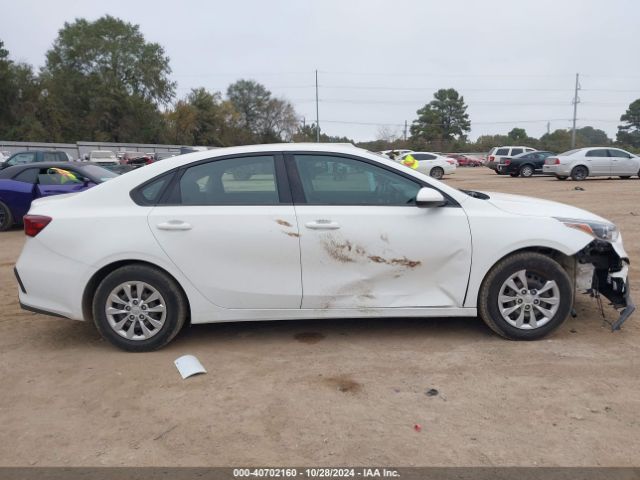 3KPF24AD2KE009919 KIA FORTE FE
