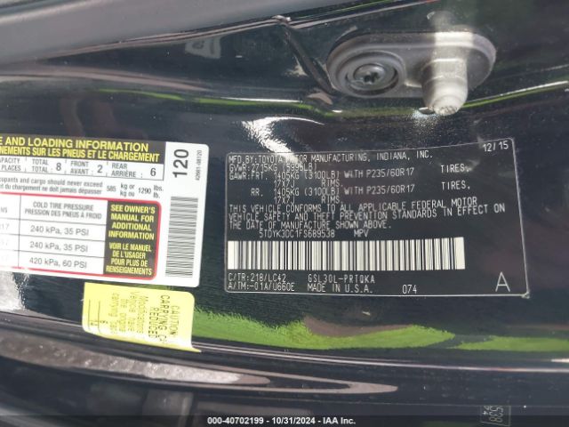 5TDYK3DC1FS689538 Toyota Sienna Xle 8 Passenger