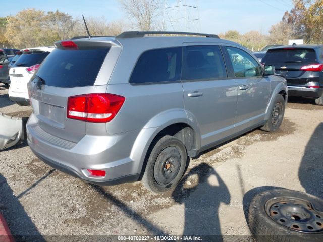 3C4PDCBB6KT835643 Dodge JOURNEY SE