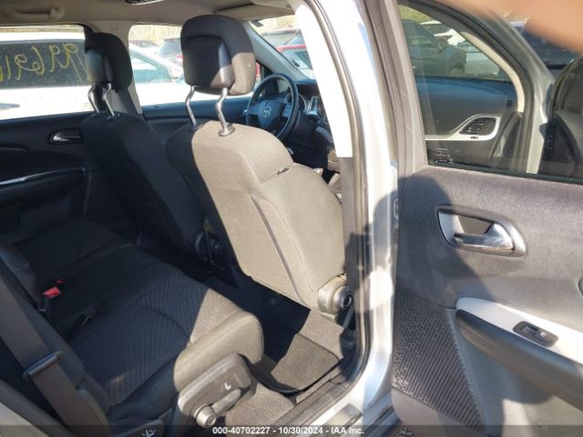 3C4PDCBB6KT835643 Dodge JOURNEY SE