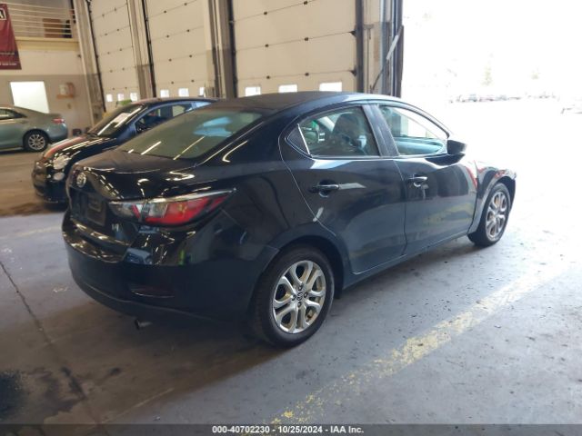 3MYDLBYV9HY157940 Toyota YARIS IA
