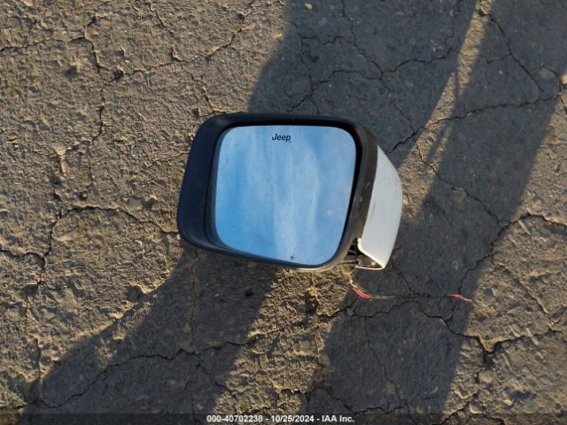 ZACCJBBT7FPB26243 Jeep Renegade Latitude