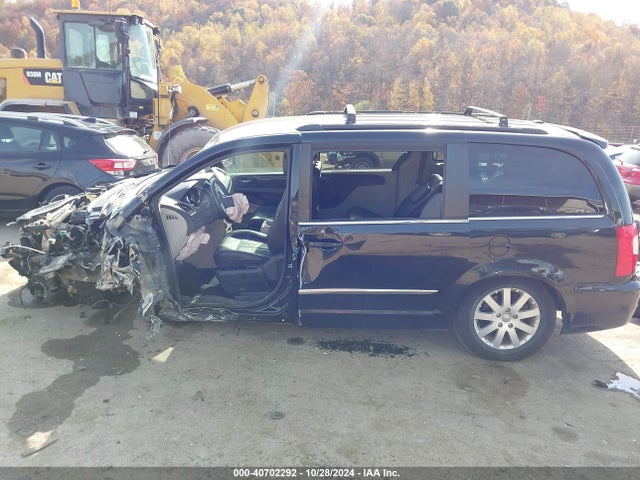 2C4RC1BG5GR167114 Chrysler Town & Country Touring