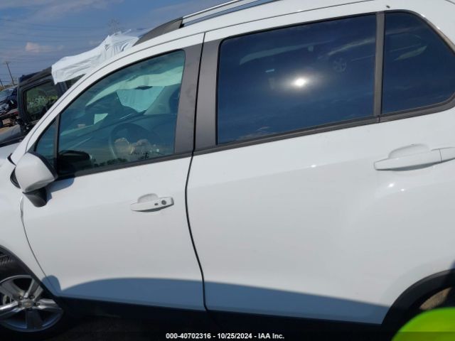 KL7CJPSM9NB565407 Chevrolet Trax Awd Lt