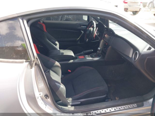 Scion FR-S 2015 JF1ZNAA19F8705479 Image 5