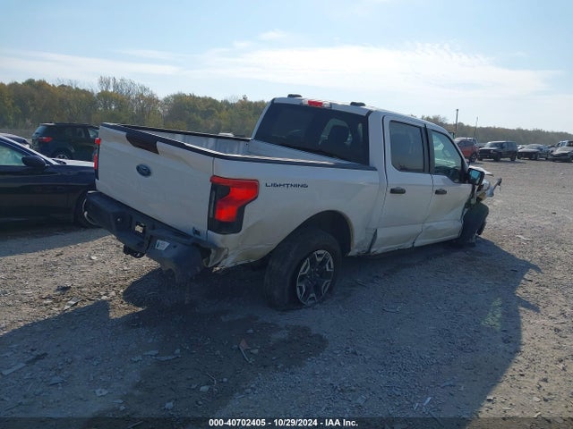 Ford F-150 Lightning Pro 2023 1FTVW1EL6PWG44722 Image 4