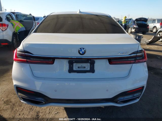 WBA7T2C03LGF96570 BMW 740I
