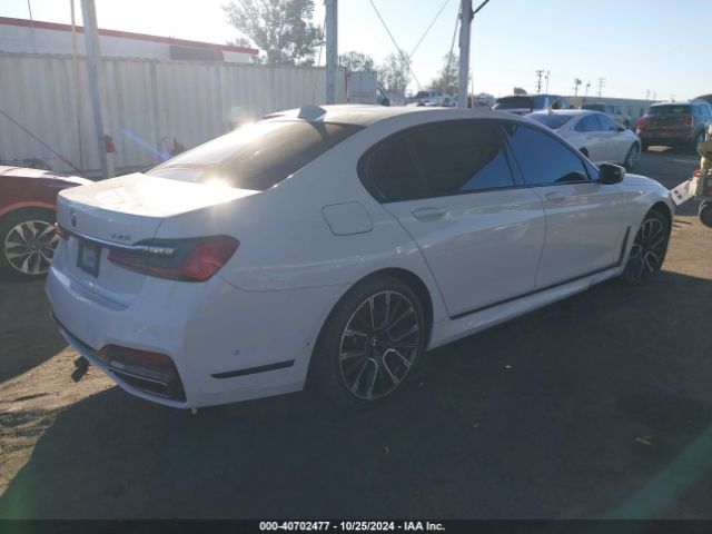 WBA7T2C03LGF96570 BMW 740I