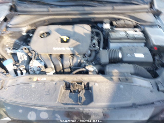 Hyundai ELANTRA SE 2018 5NPD74LFXJH362894 Image 10