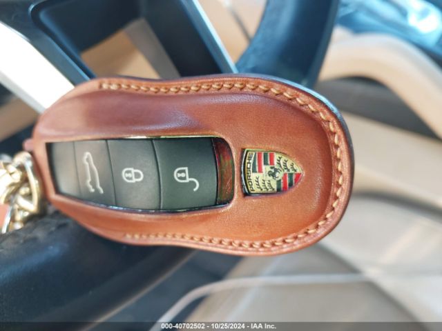 WP1AA2A2XHKA90835 Porsche Cayenne Platinum Edition